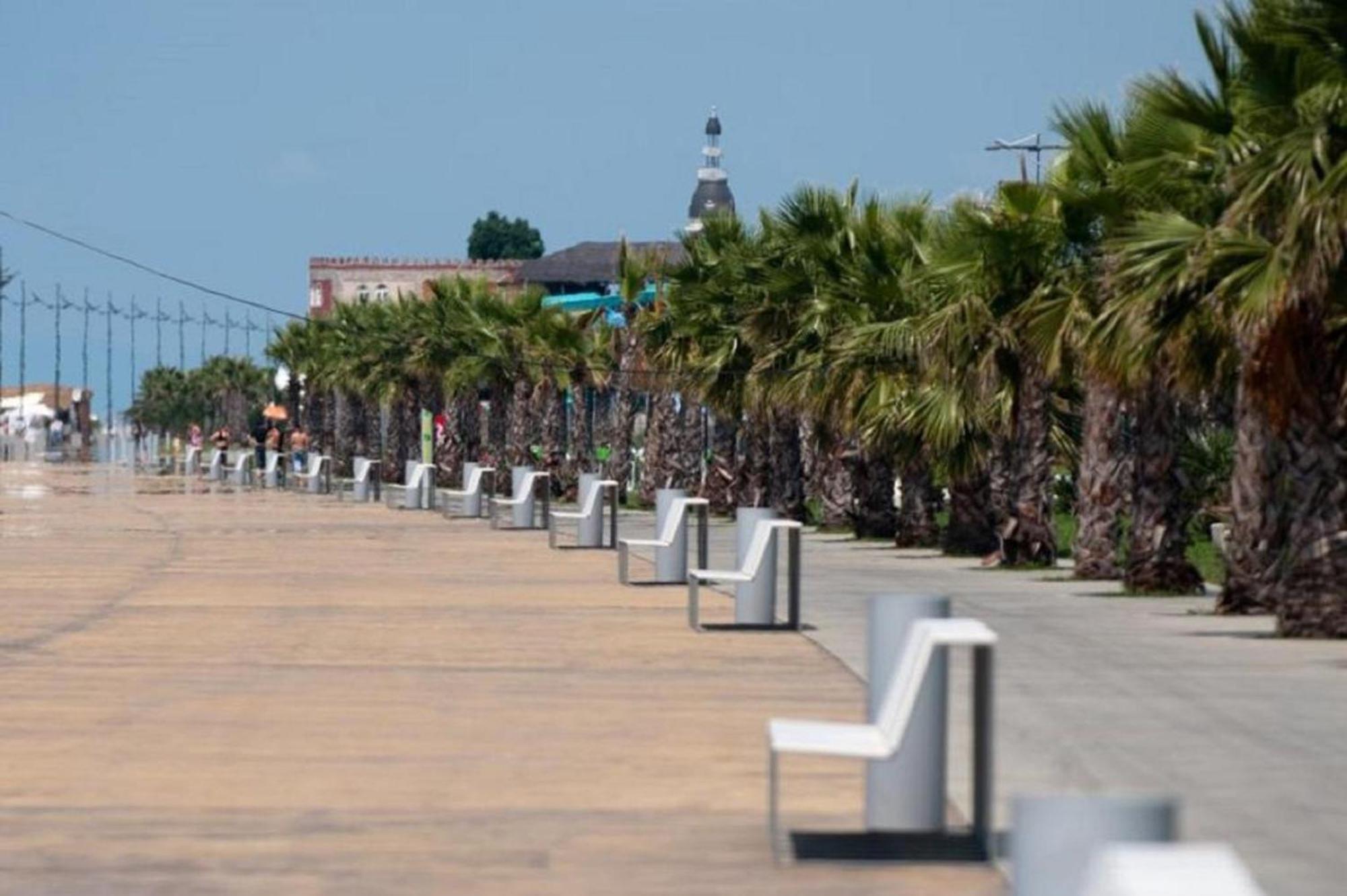 Apart Hotel Black Sea Towers Batumi Eksteriør billede
