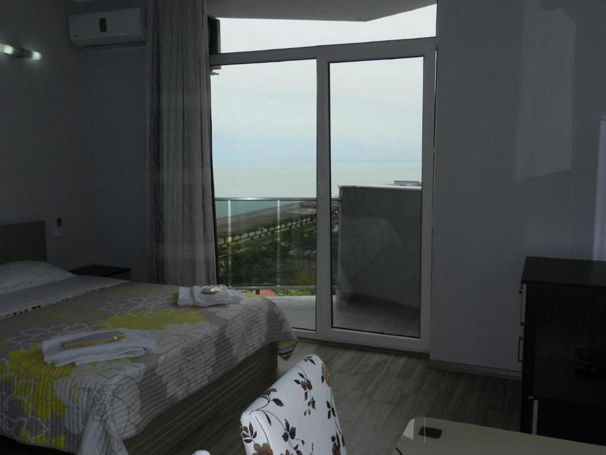 Apart Hotel Black Sea Towers Batumi Eksteriør billede